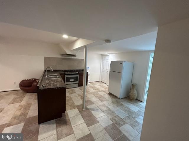 Building Photo - 12524 Bunche Rd