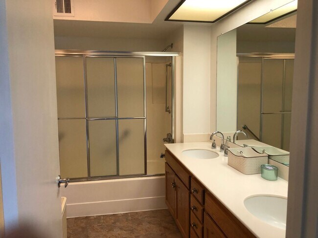 Building Photo - 171 Leisure World