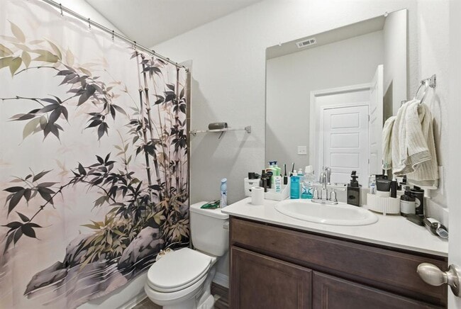 Building Photo - 17800 Fairbridge Ln