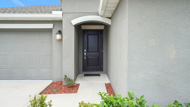 Building Photo - 5310 Preserve Blvd