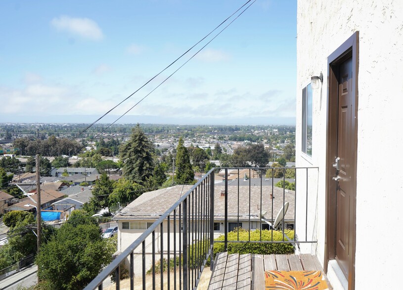 Primary Photo - 2133 166th ave