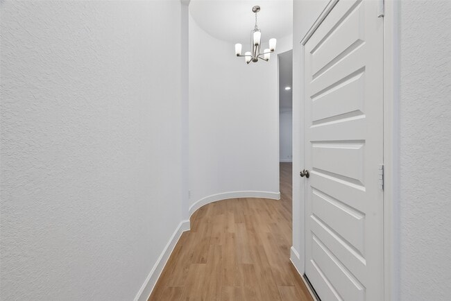 Building Photo - 27214 Butterfly Mint Ln