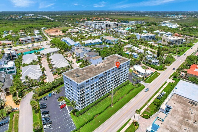 Building Photo - 911 Ocean Dr