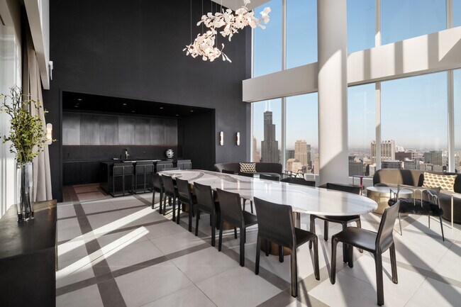 Building Photo - 1000 S Michigan Ave