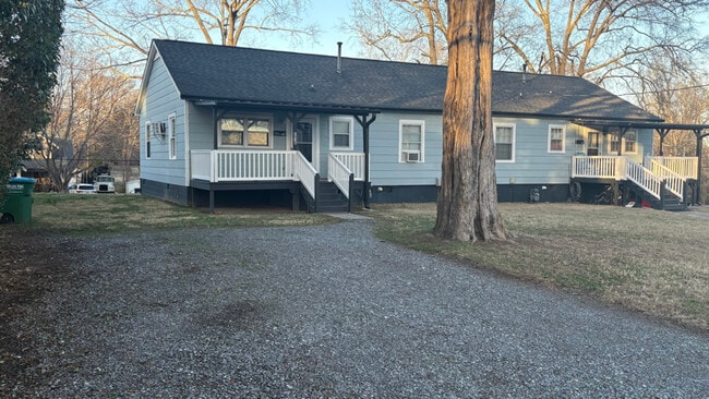 Building Photo - 203 W Washington Ave