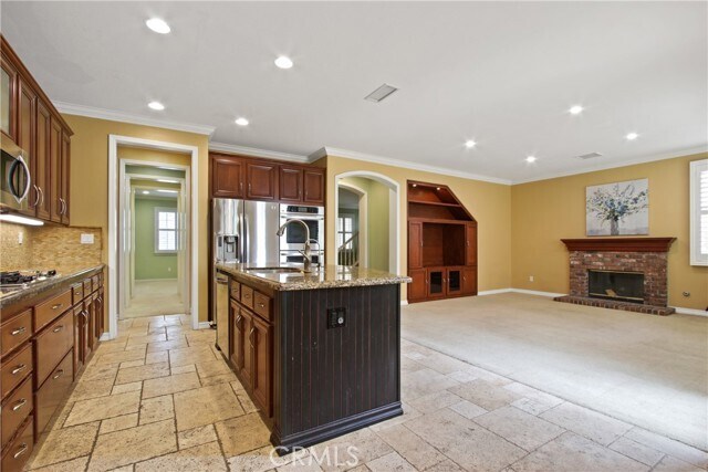 Building Photo - 823 Canterbury Ln