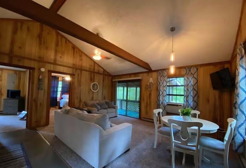 Building Photo - 1039 Tules Lndg Shrs Ln