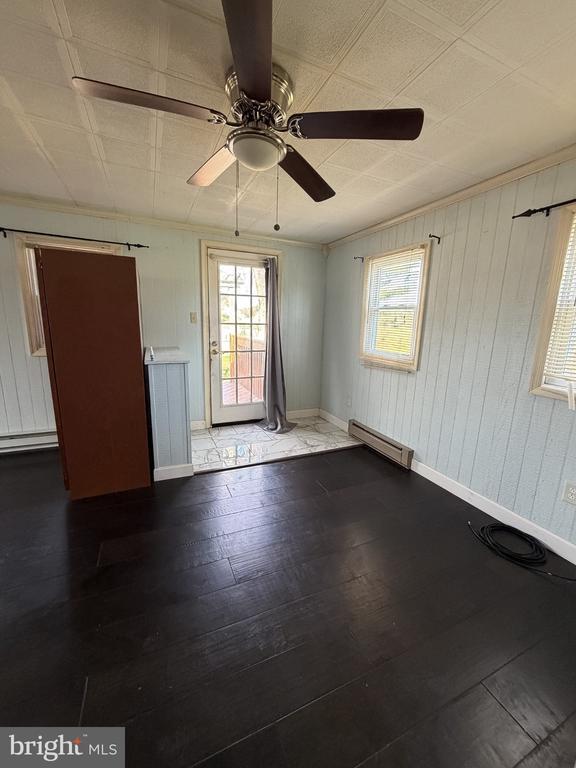 Building Photo - 2929 Packer St