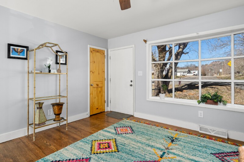 Building Photo - 482 Gorman Bridge Rd