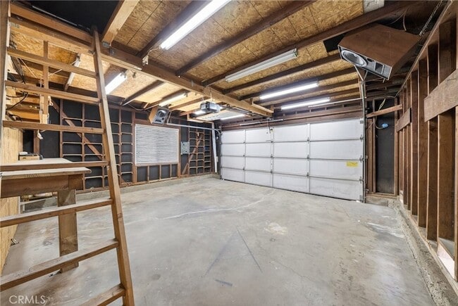 Building Photo - 4201 Franklin Ave