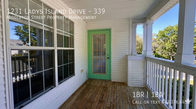 Building Photo - 1231 Ladys Island Dr