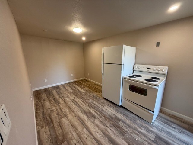 Building Photo - 1034 Prune St