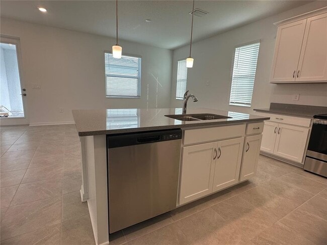 Building Photo - 1833 Cockpit Ln