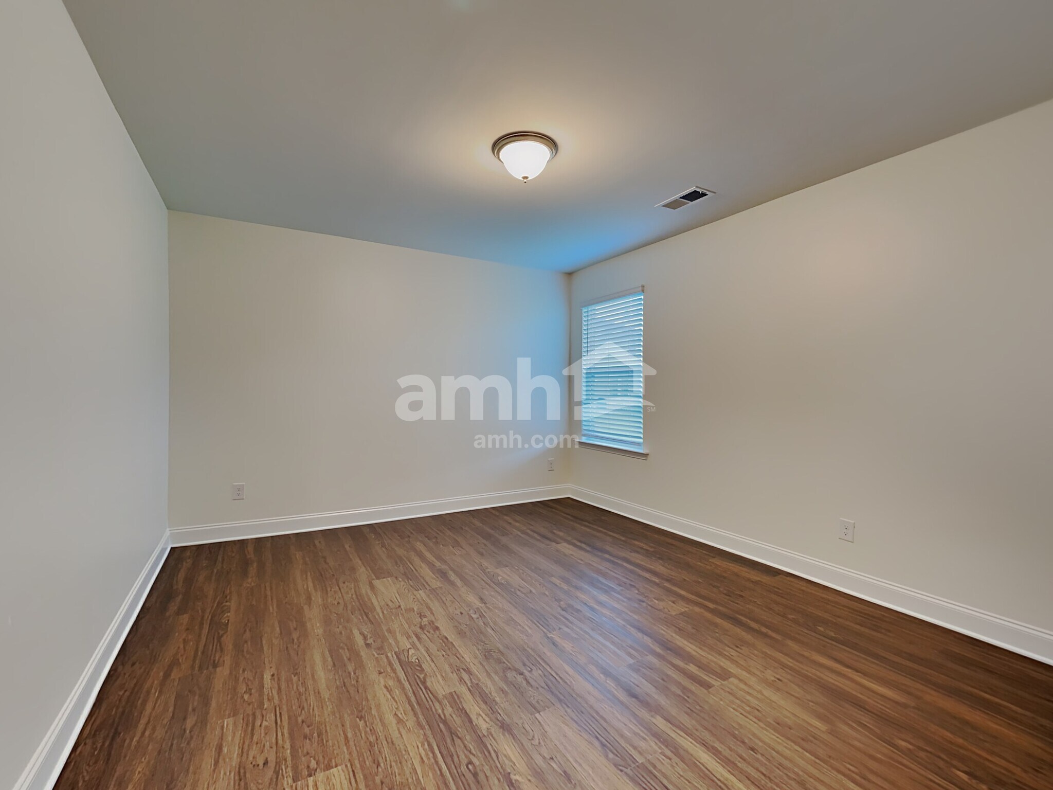 Building Photo - 215 Gershon Wy