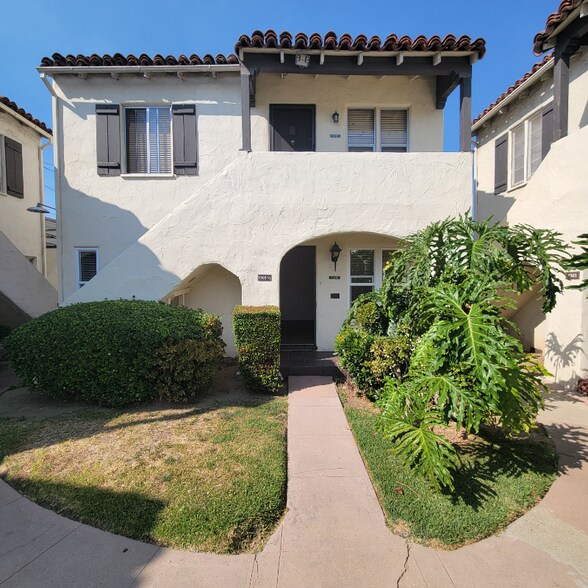 Building Photo - 1509 12th Ave