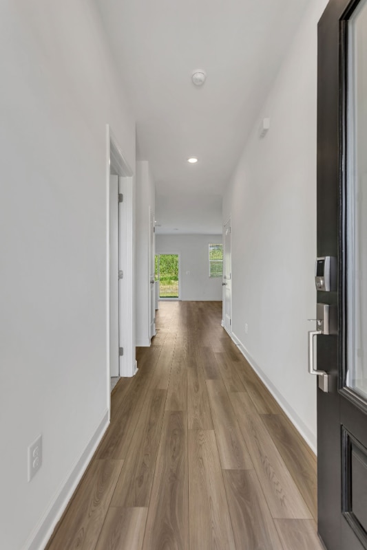 Building Photo - 172 Millbrook Dr
