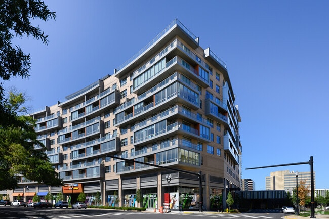 Building Photo - The Milton