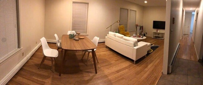 Building Photo - 82 Medford St