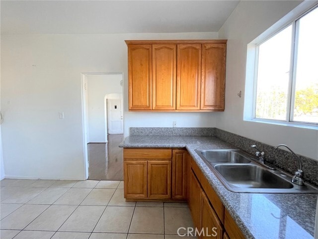 Building Photo - 22 N Bushnell Ave