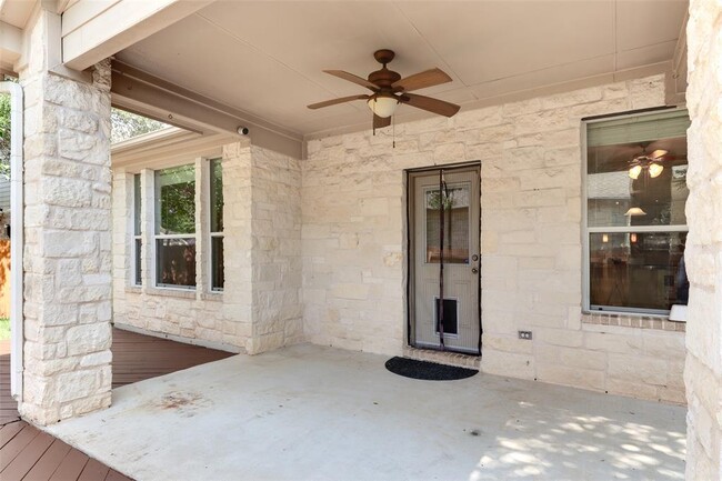 Building Photo - 800 S Frontier Ln