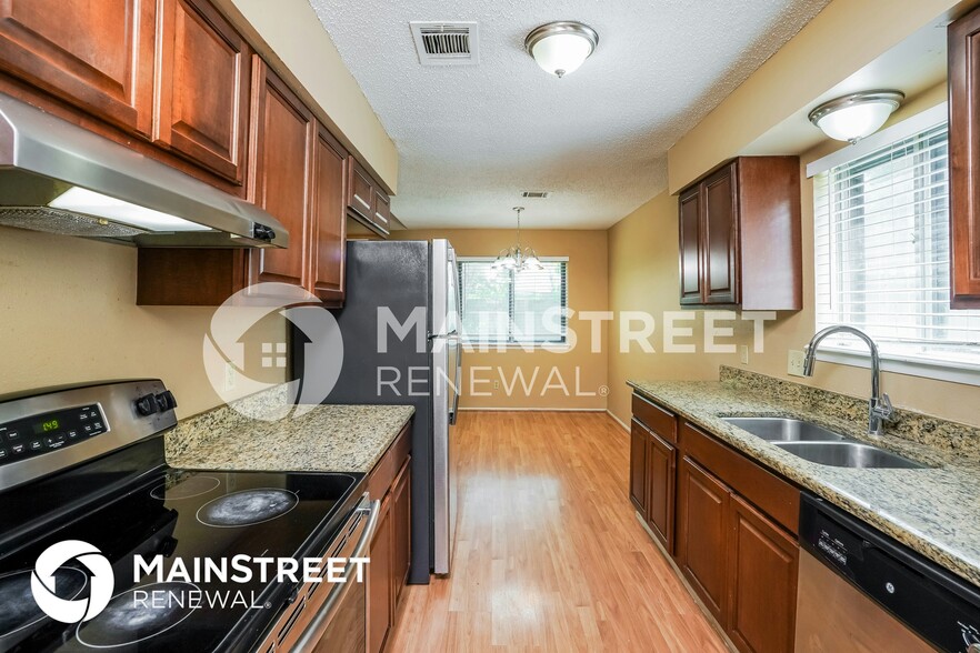 Building Photo - 22511 Leedstown Ln
