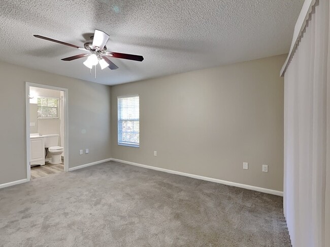 Building Photo - 150 Eldorado Dr