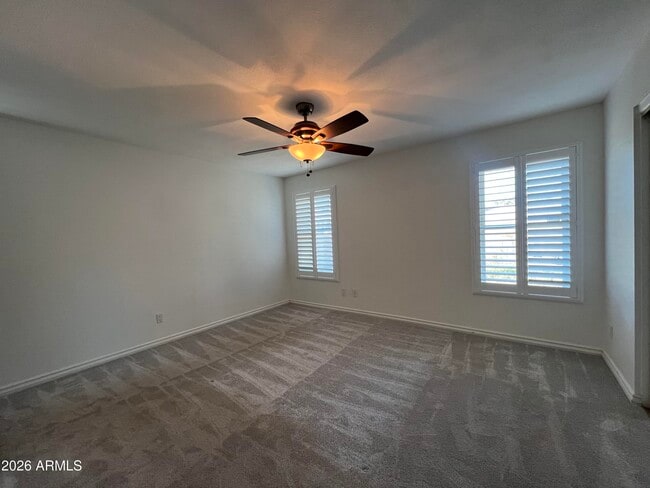 Building Photo - 10038 S 46th Pl