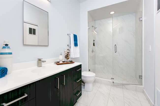 Building Photo - 1 br, 1 bath  - Duet - 904 401