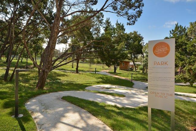 Building Photo - 2805 Dulce Ln