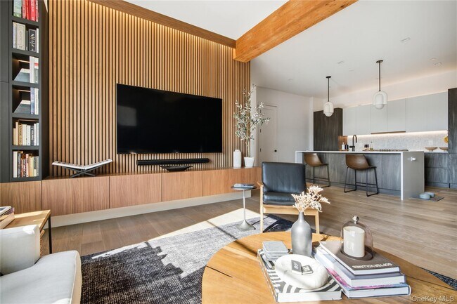 Building Photo - 50 Chestnut St