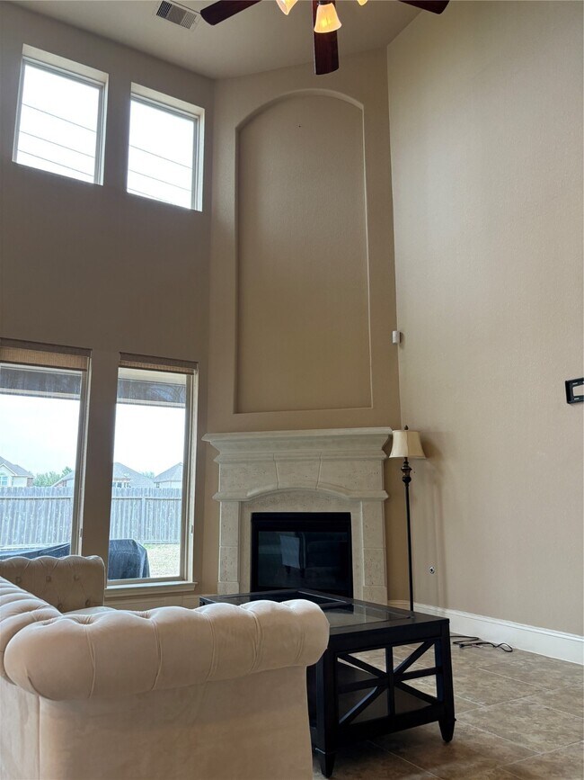 Building Photo - 27410 Bentridge Park Ln