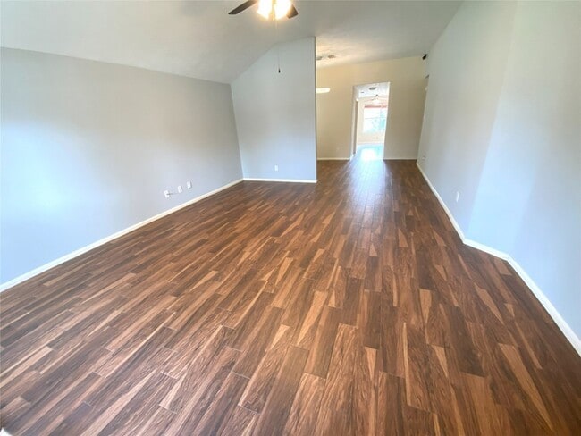 Building Photo - 2615 Elder Park Ct