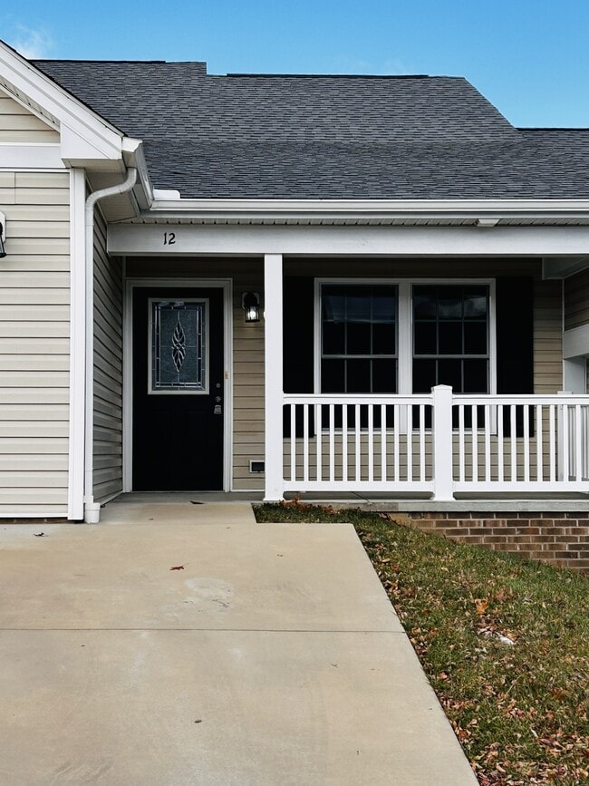 Building Photo - 12 Jackmia Way