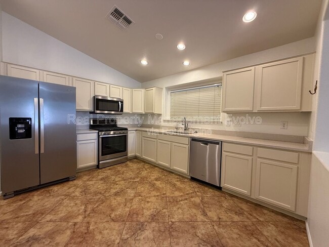 Building Photo - 28418 N 25th Ave