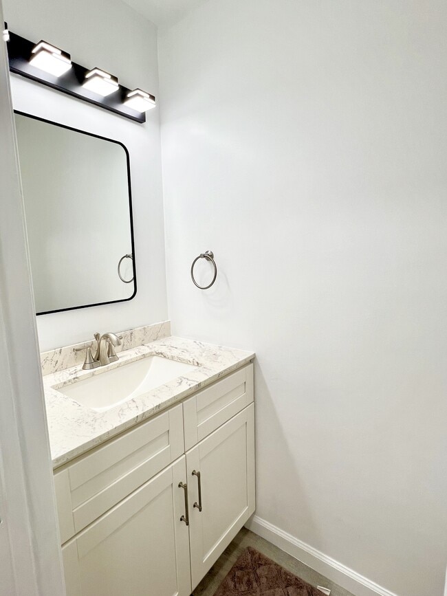 Building Photo - 5424 Scholarship Dr