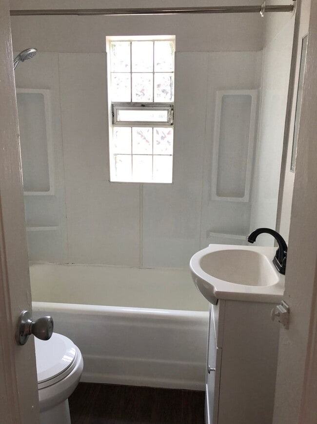 Building Photo - Beautiful Home for Rent