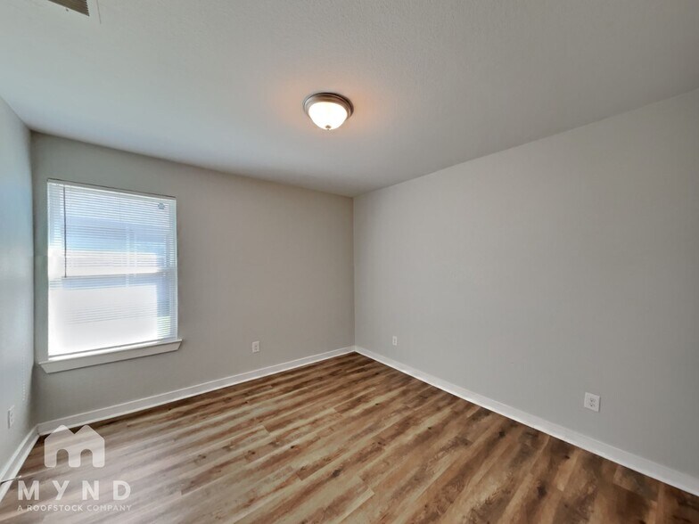 Building Photo - 4201 Andrea Ln