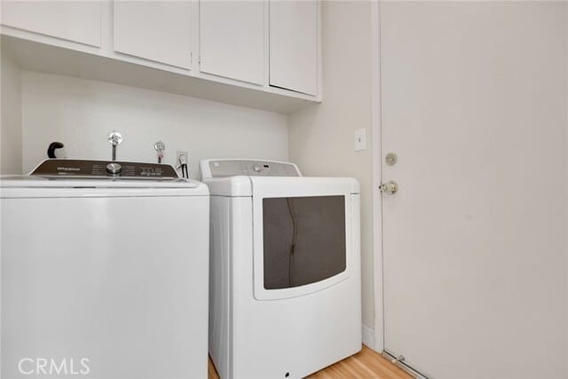 Building Photo - 1460 Forest Glen Dr