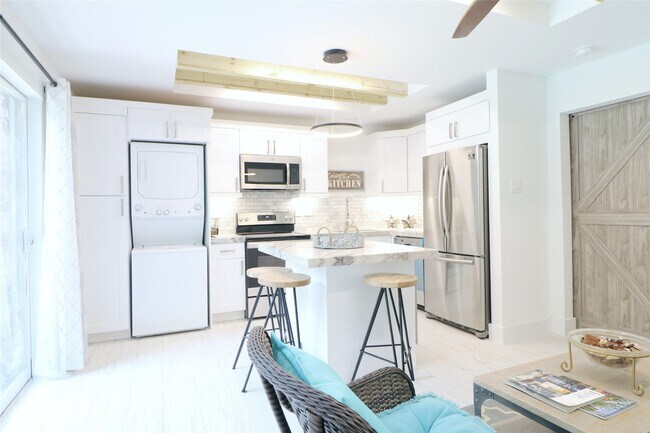 Building Photo - 412 Pacific St