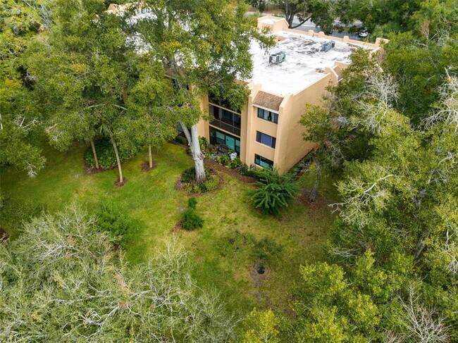 Building Photo - 610 Cranes Way
