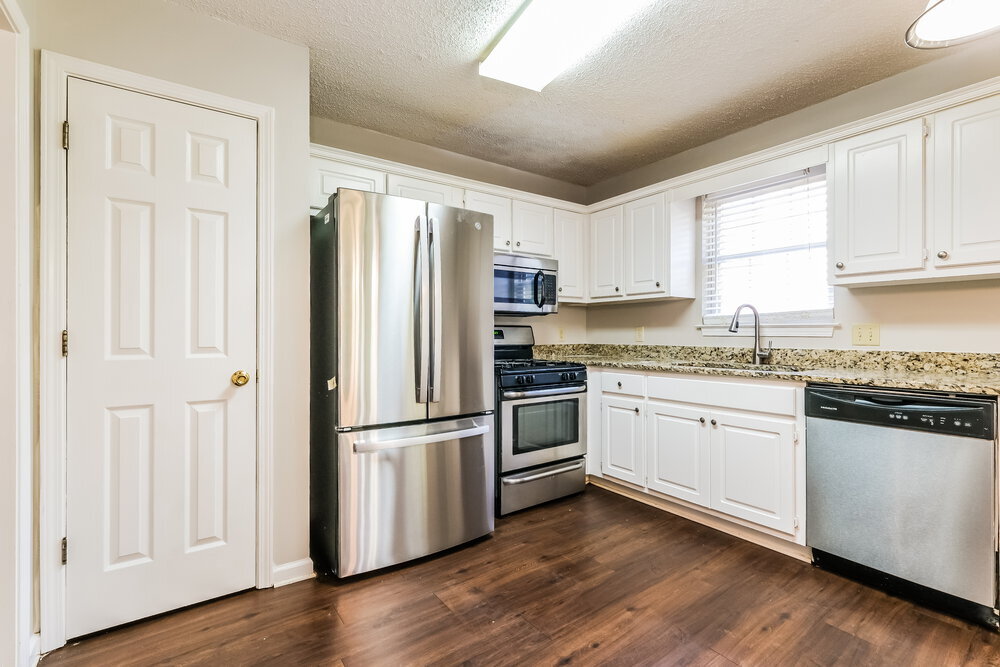 Building Photo - 2991 Dalton Ln