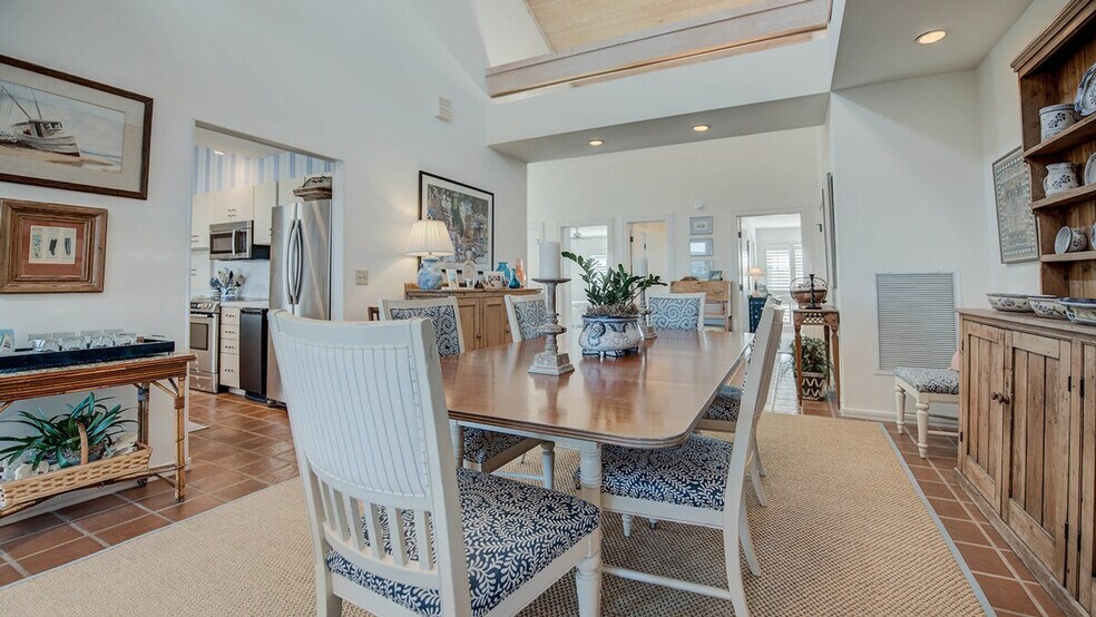 Building Photo - 1100 Debordieu Blvd