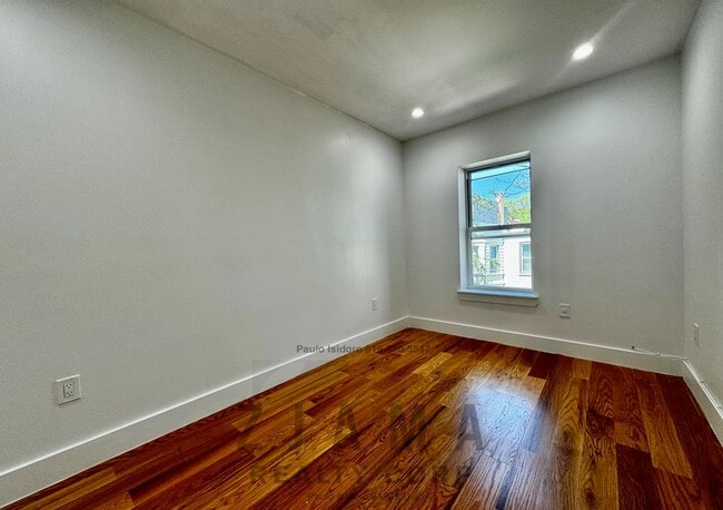 Building Photo - 595 Eastern Pkwy
