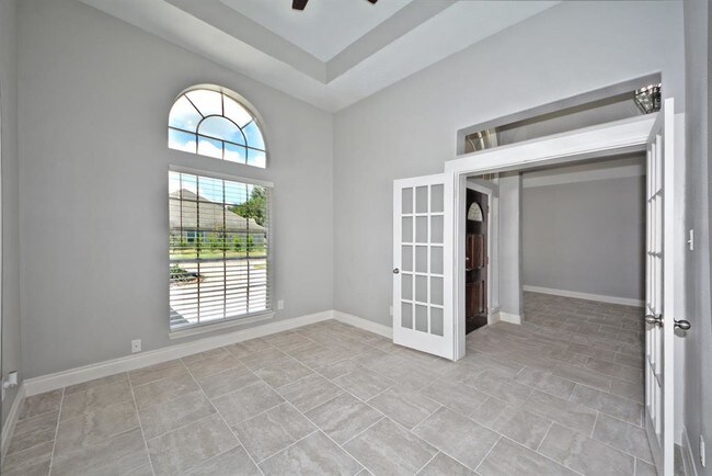 Building Photo - 21015 Eagle Bend