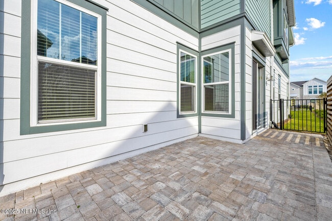Building Photo - 11301 Barrier Beach Pl