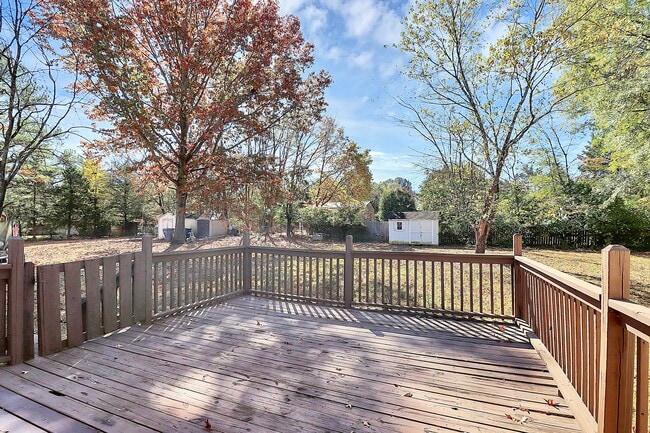 Building Photo - 7401 Quail Ridge Dr