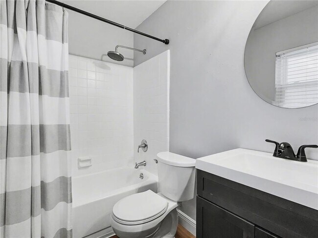 Building Photo - 109 Wild Elm Ct