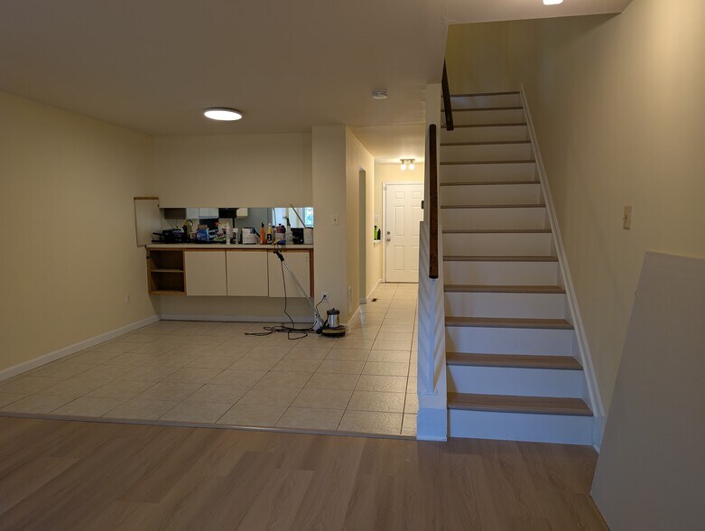Building Photo - 3829 Water Drop Ct