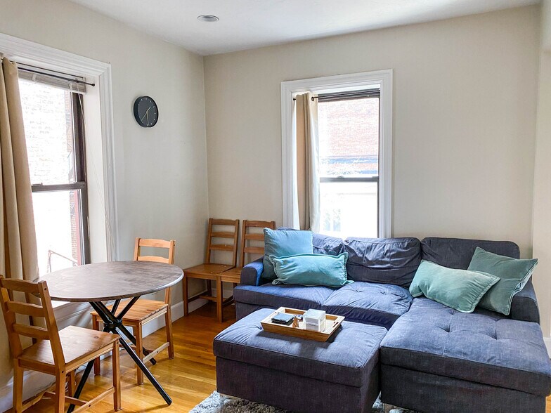 Building Photo - 35 Sheafe St