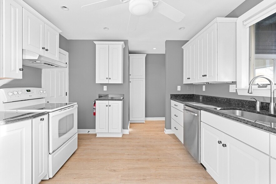 Building Photo - 29 Fenwick St